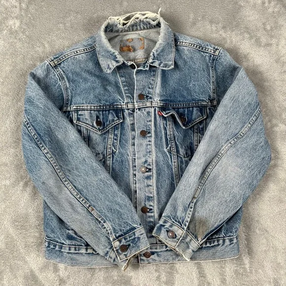 Vintage Levis 70506-0216 Denim Trucker Jacket 44R Made in the USA Distressed - Picture 12 of 13